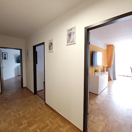 Apartman Felde Slp 3- Zimmer Ferienwohnung In Essen- Steele